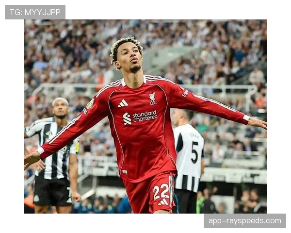 埃基蒂克空门顶偏,利物浦锋线效率低下